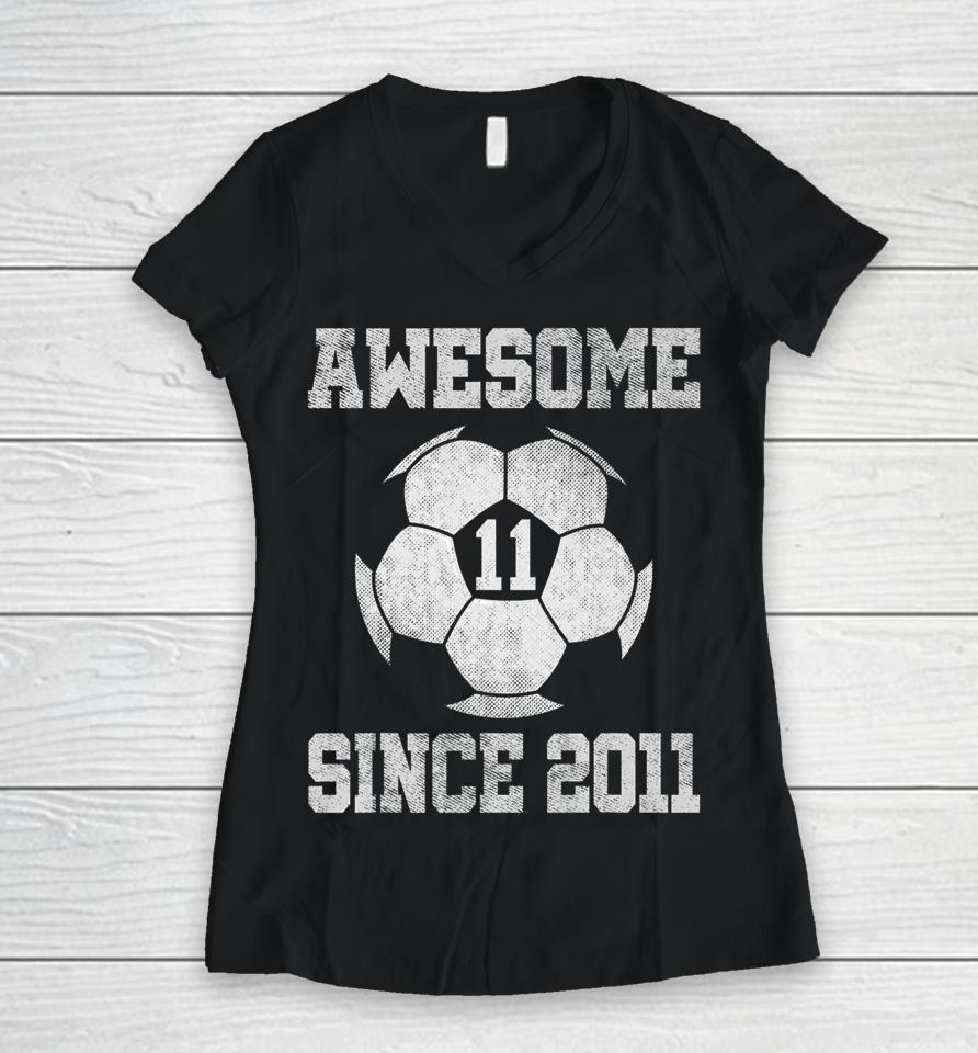 11Th Birthday Soccer Player 11 Years Old Vintage Retro Women V-Neck T-Shirt