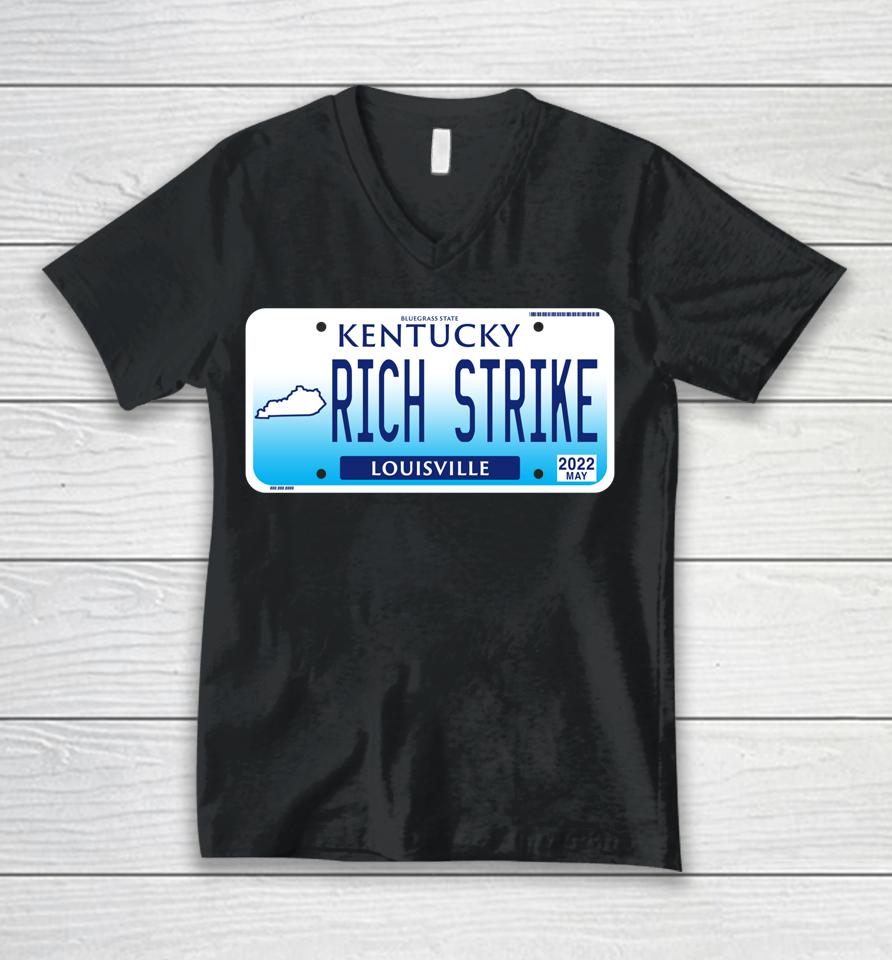 2022 Derby Winner Rich Strike License Plate Graphic Horses Unisex V-Neck T-Shirt