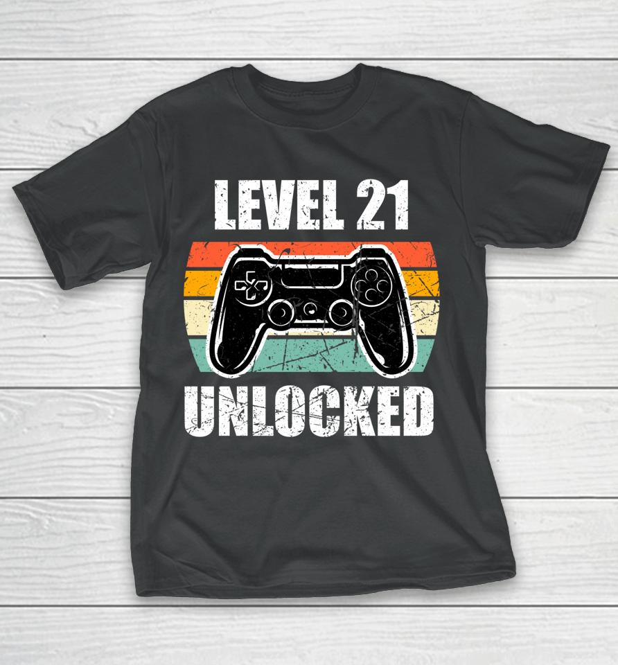 21St Birthday Gaming Vintage Gift 21 Year Old Gamer T-Shirt