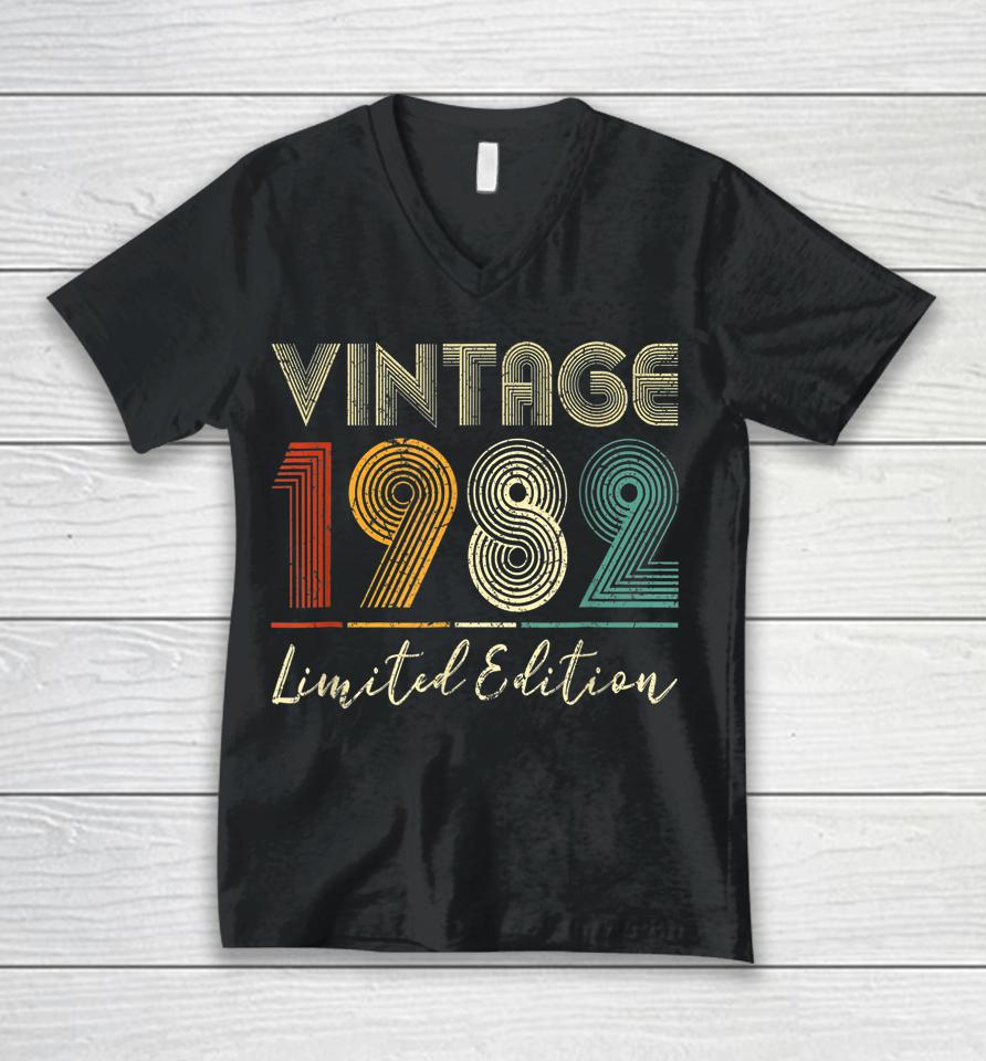 40 Year Old Gifts Vintage 1982 Limited Edition 40Th Birthday Unisex V-Neck T-Shirt