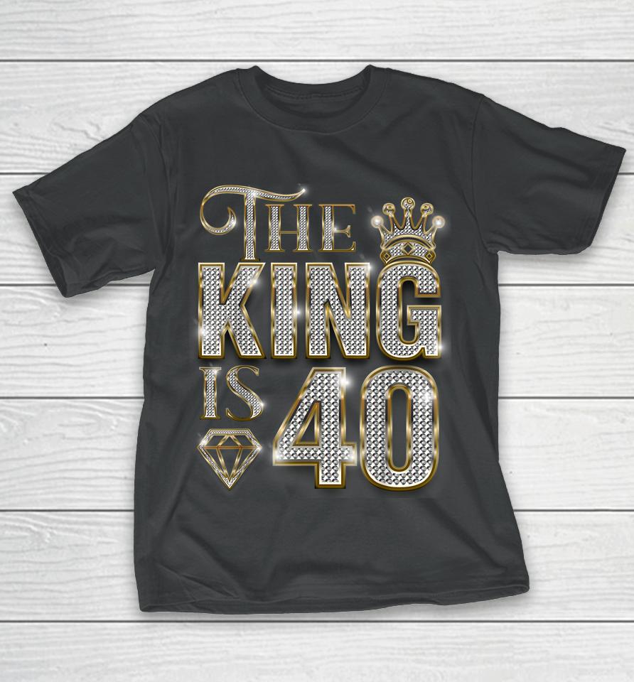 40Th Birthday Decorations 1983 Birthday The King Is 40 T-Shirt