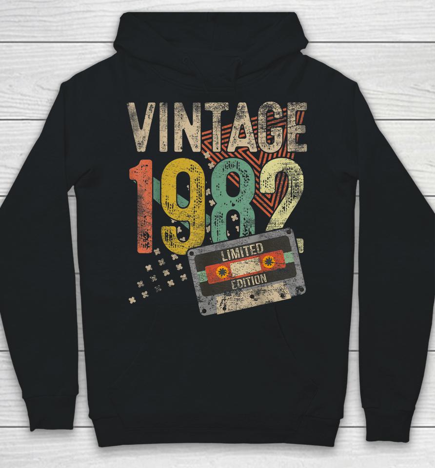 40Th Birthday Gifts Vintage 1982 Limited Edition 40 Year Old Hoodie