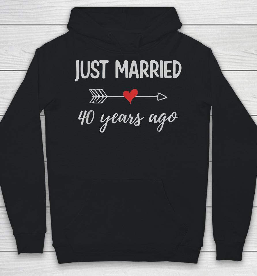40Th Wedding Anniversary Couple Just Married 40 Years Ago Hoodie