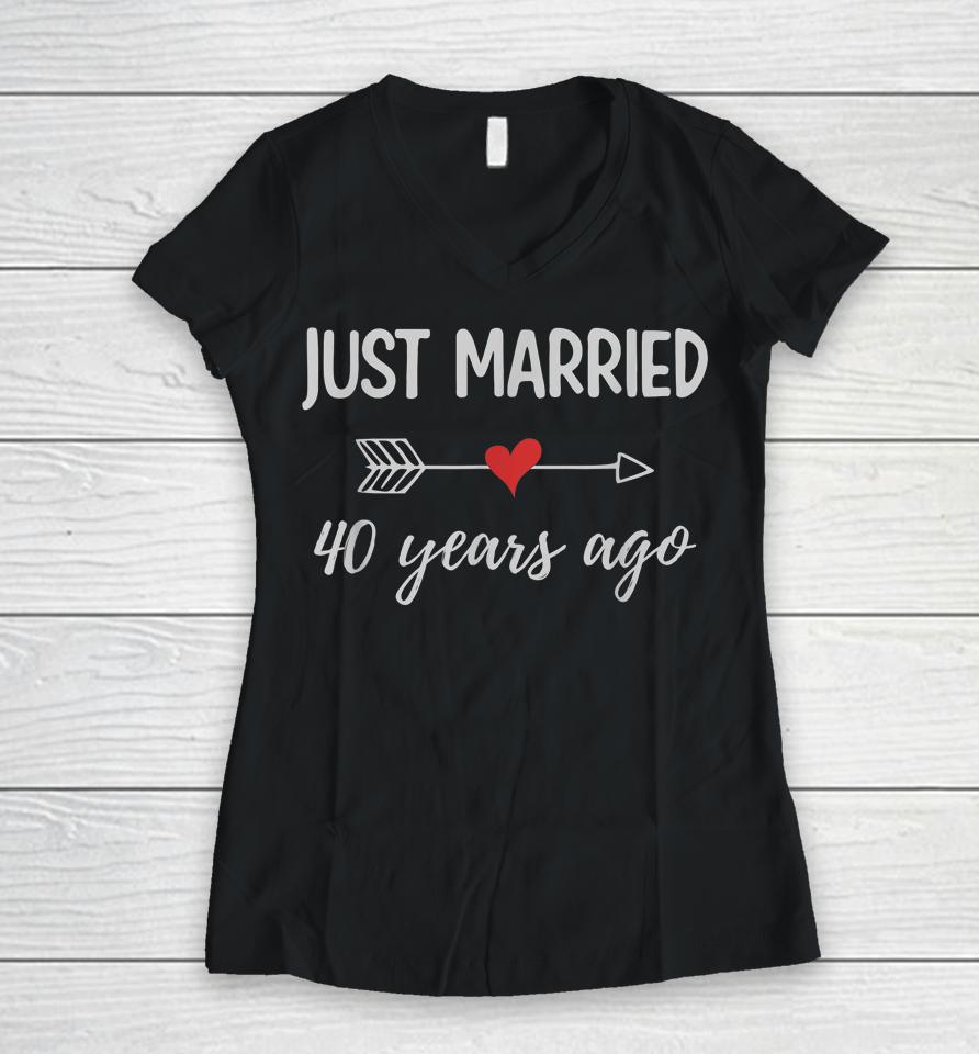 40Th Wedding Anniversary Couple Just Married 40 Years Ago Women V-Neck T-Shirt