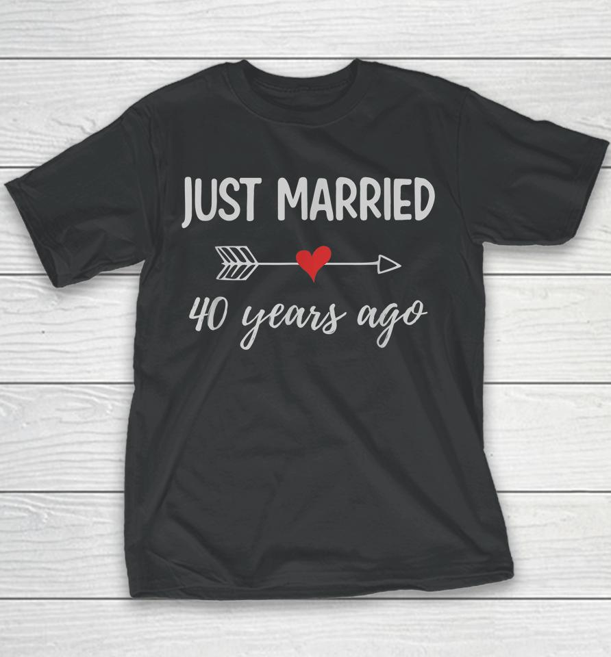 40Th Wedding Anniversary Couple Just Married 40 Years Ago Youth T-Shirt