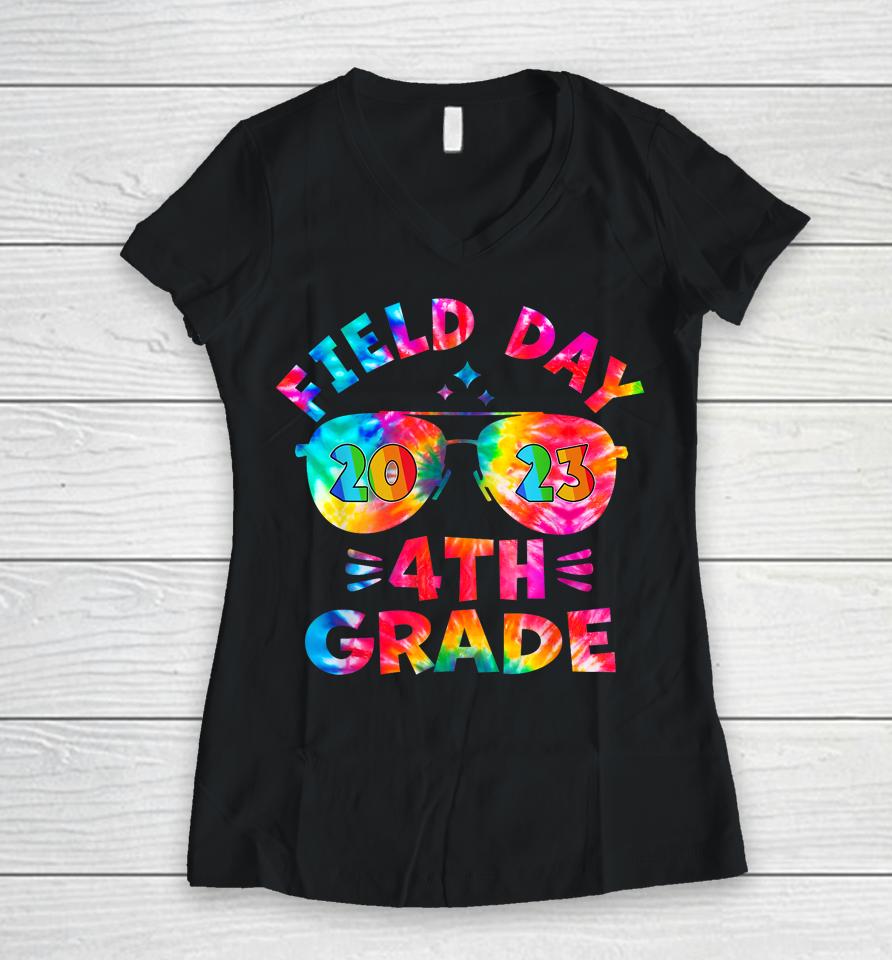 4Th Grade Field Day 2023 Tie Dye Sunglasses Teacher Kids Women V-Neck T-Shirt