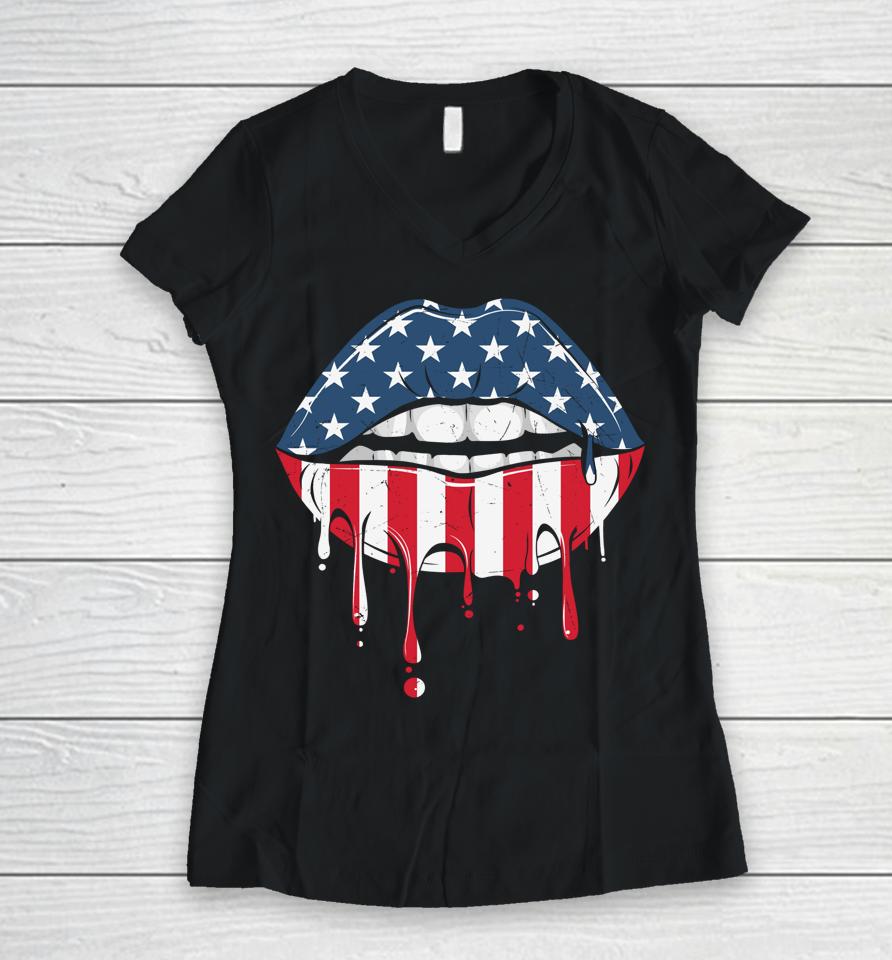 4Th Of July Patriotic Hot Lips American Flag Vintage Women V-Neck T-Shirt