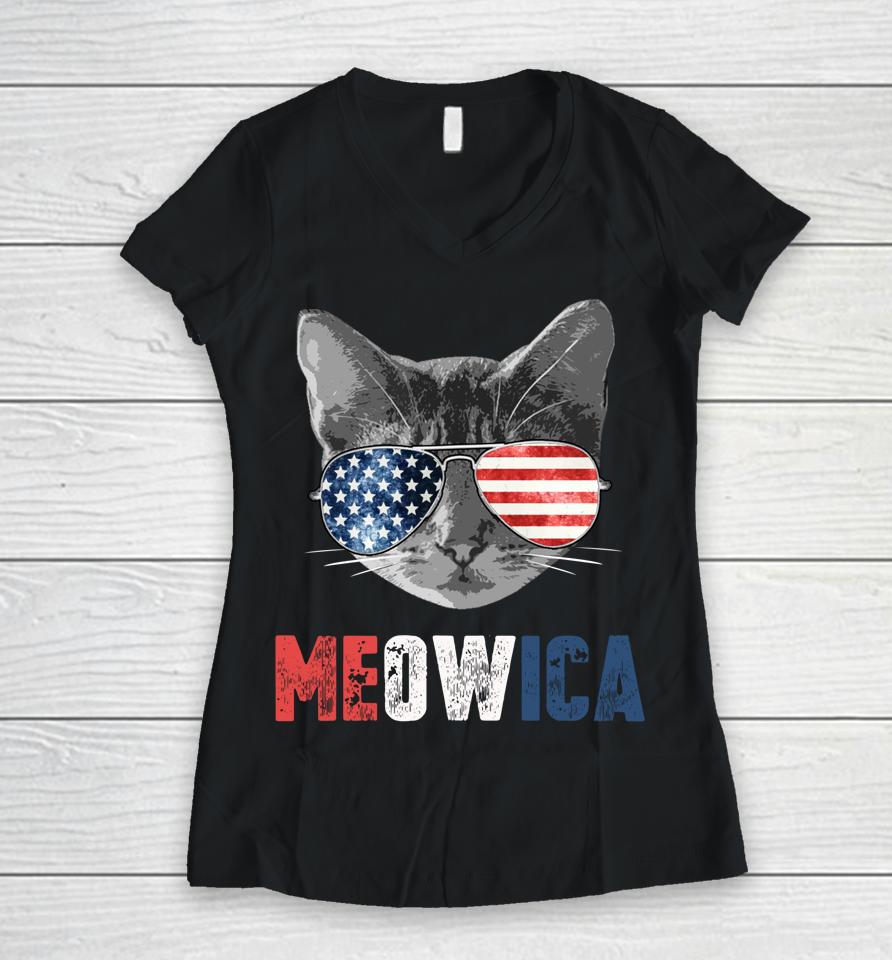 4Th Of July Shirt Meowica American Flag Cat Women V-Neck T-Shirt