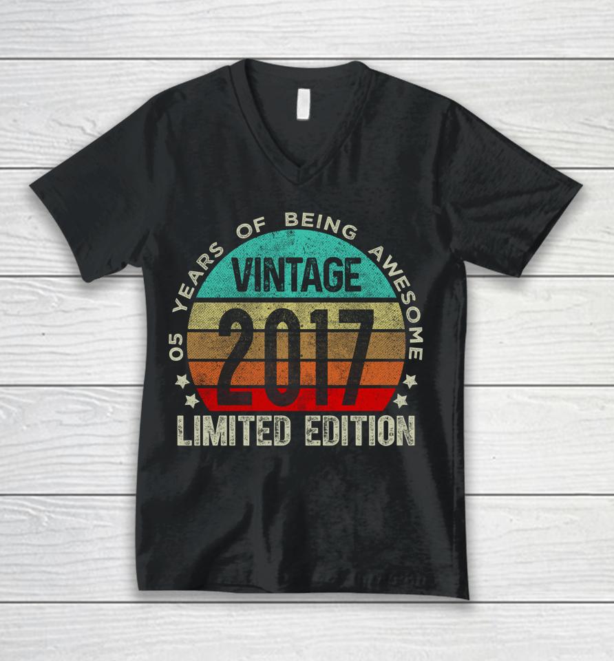 5 Year Old Gifts Vintage 2017 Limited Edition 5Th Birthday Unisex V-Neck T-Shirt
