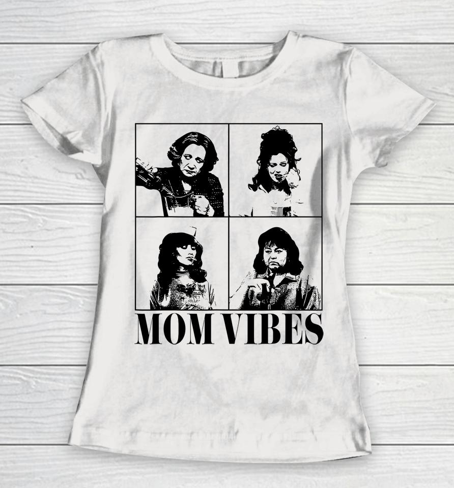 90'S Mom Vibes Vintage Funny Cool Mom Trendy Mother's Day Women T-Shirt