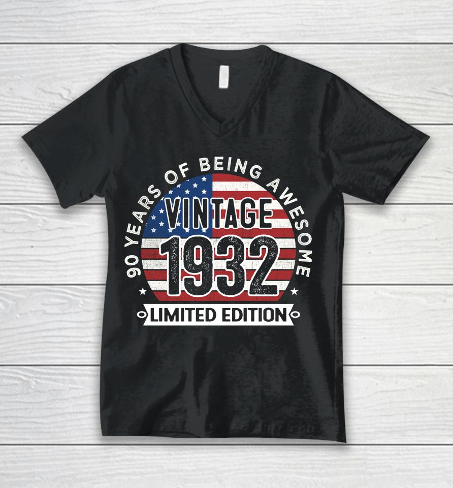 90Th Birthday Gifts Men Vintage 1932 90 Years Old Usa Flag Unisex V-Neck T-Shirt