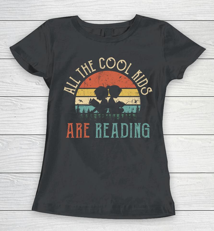 All The Cool Kids Are Reading Book Vintage Reto Sunset Long Sleeve Women T-Shirt