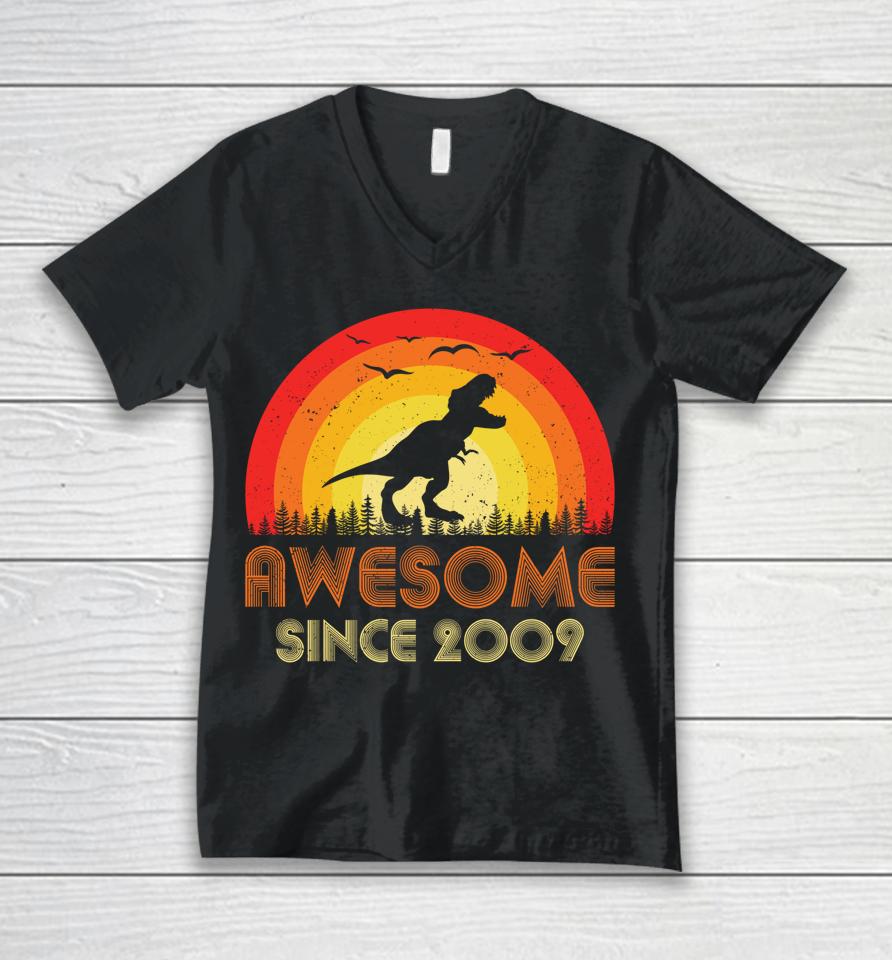 Awesome Since 2009 Retro 13Th Birthday Vintage 13 Years Old Unisex V-Neck T-Shirt