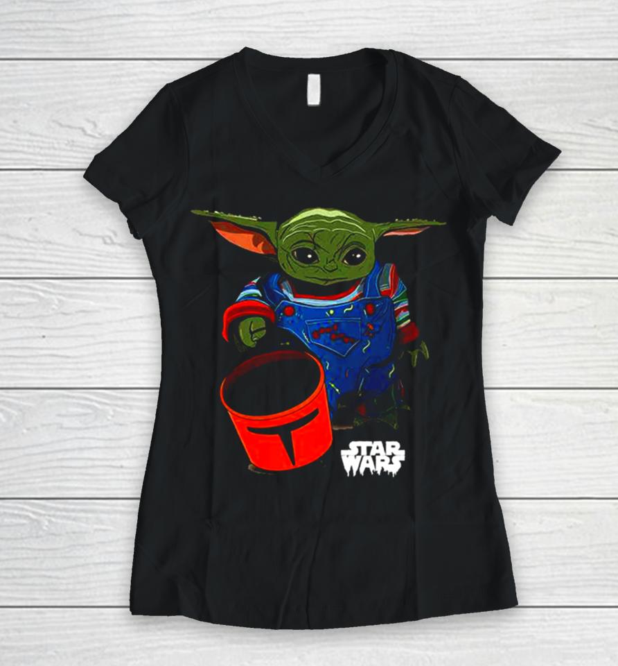 Baby Yoda Grogu Goes Trick Or Treating Halloween 2023 Star Wars Mandalorian Women V-Neck T-Shirt