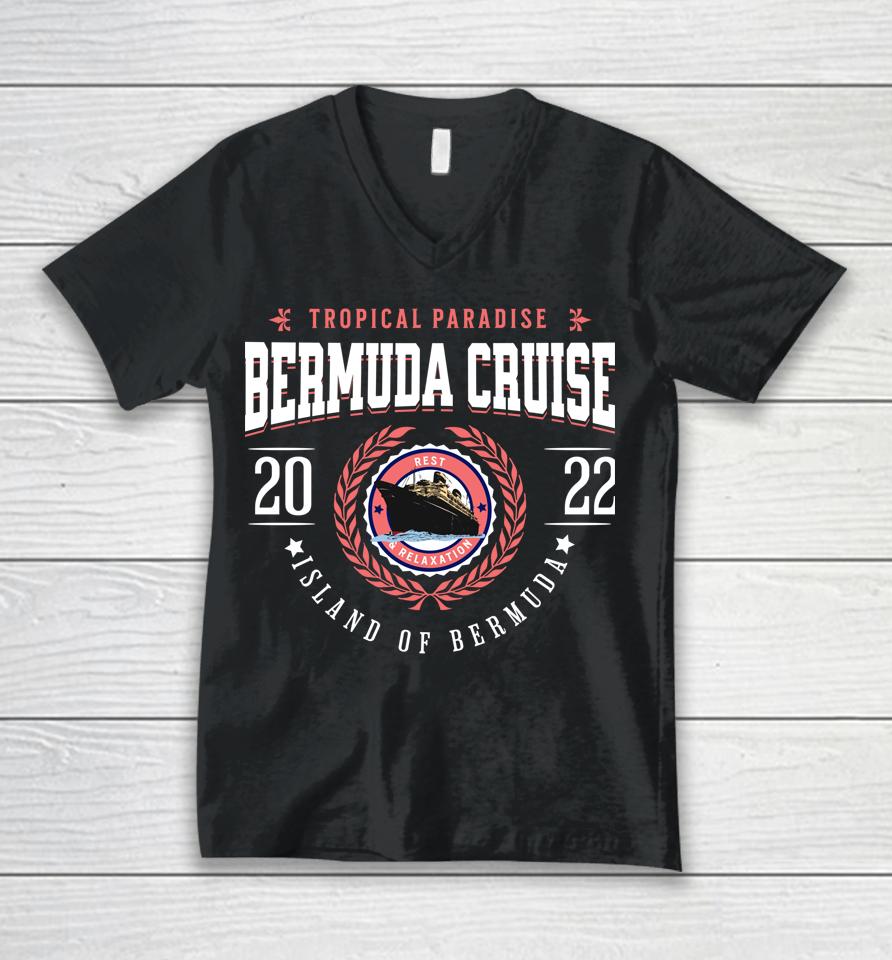 Bermuda Cruise 2022 Classic Crest Souvenir Tourist Unisex V-Neck T-Shirt