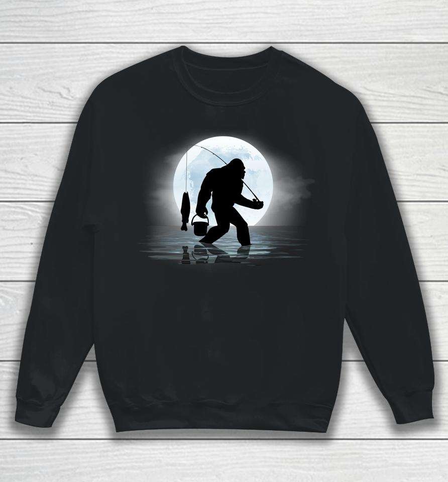 Bigfoot Fishing Funny Sasquatch And Fish Night Fishing Sweatshirt