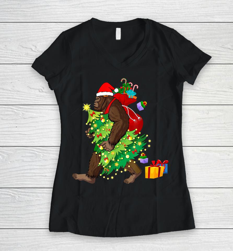 Bigfoot Squatching Through The Snow Christmas Tree Sasquatch Women V-Neck T-Shirt