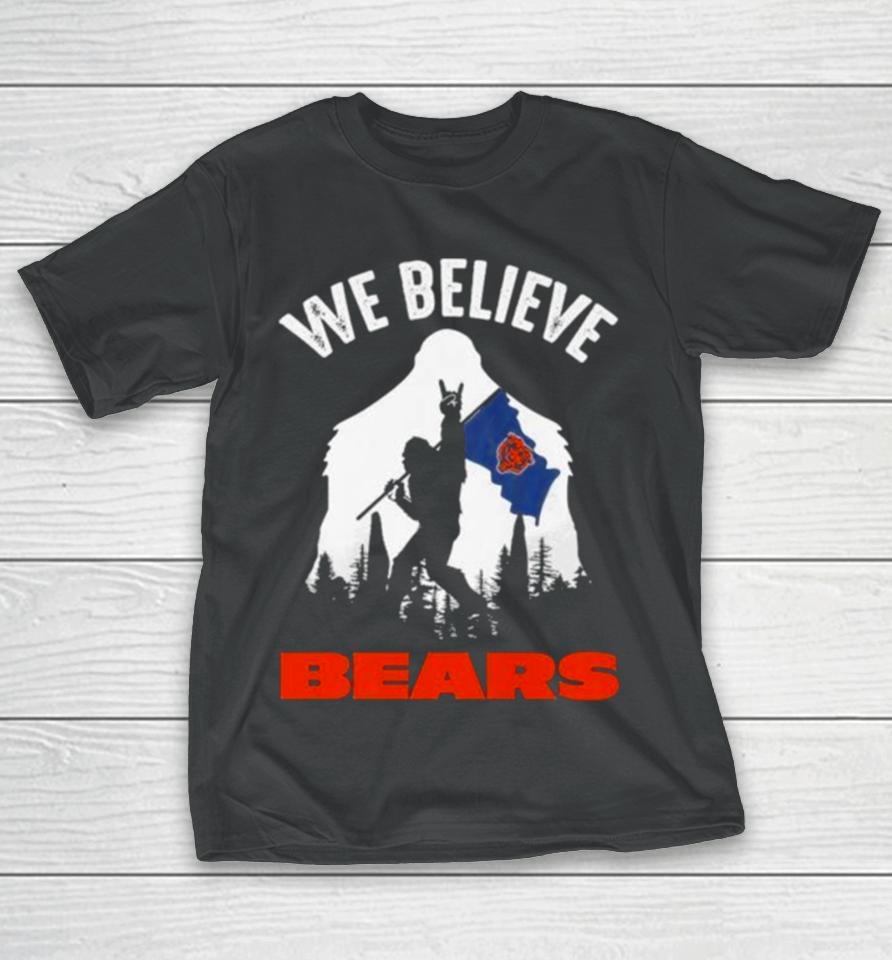 Bigfoot We Believe Chicago Bears Nfl Flag T-Shirt