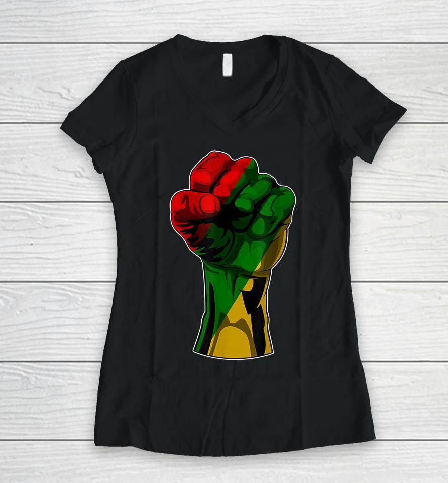 Black History Month Fist Gift Women V-Neck T-Shirt