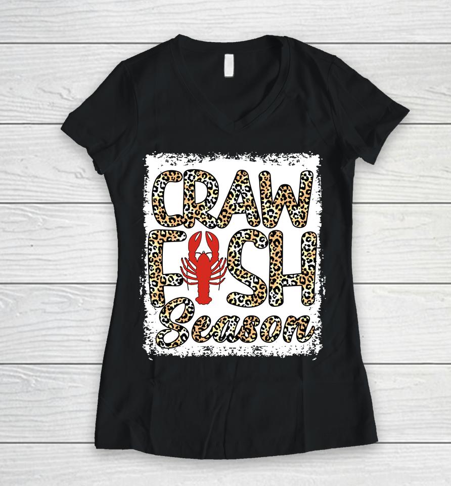 Bleached Craw Fish Season Leopard Crawfish Boil Lobster Women V-Neck T-Shirt