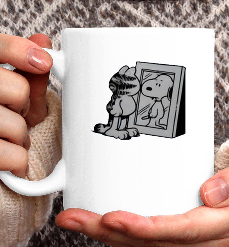 Cat And Dog Mirror Garfield And Snoopy Coffee Mug