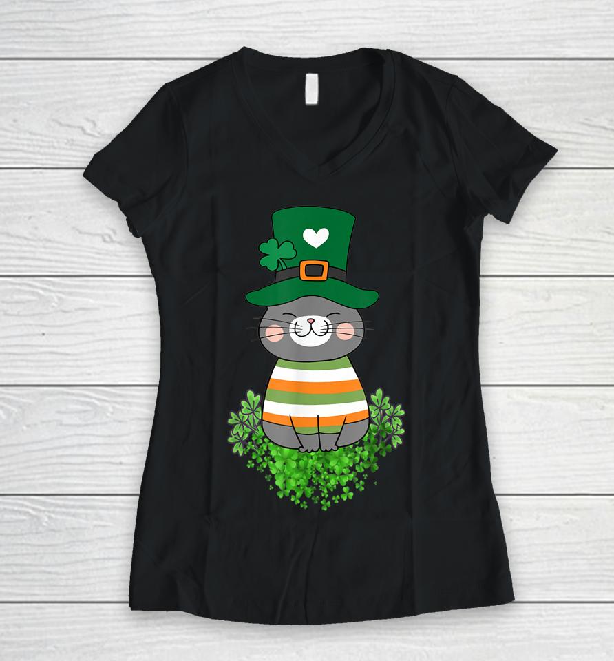 Cat Lover Shamrock St Patrick's Day Women V-Neck T-Shirt