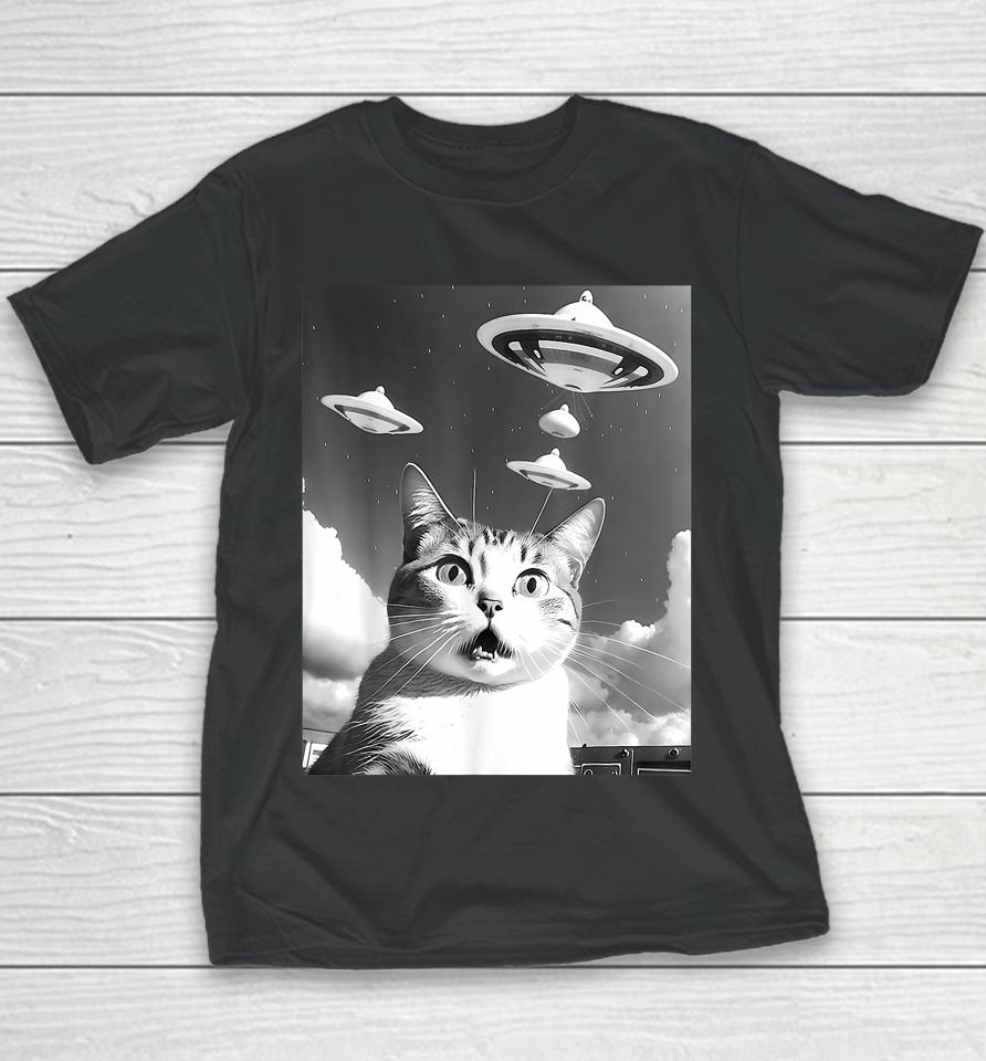 Cat Selfie With Alien Ufo Spaceship Funny Cat Lovers Youth T-Shirt