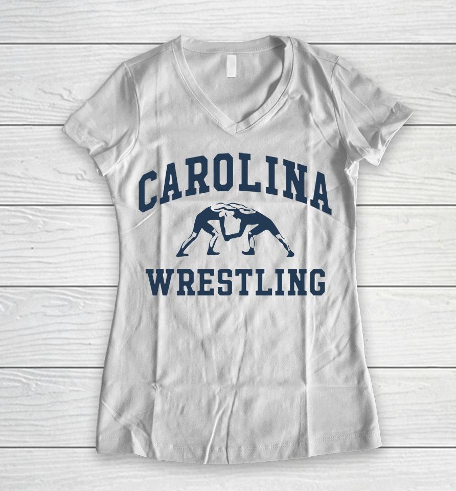 Champion North Carolina Tar Heels Wrestling Icon Powerblend Women V-Neck T-Shirt