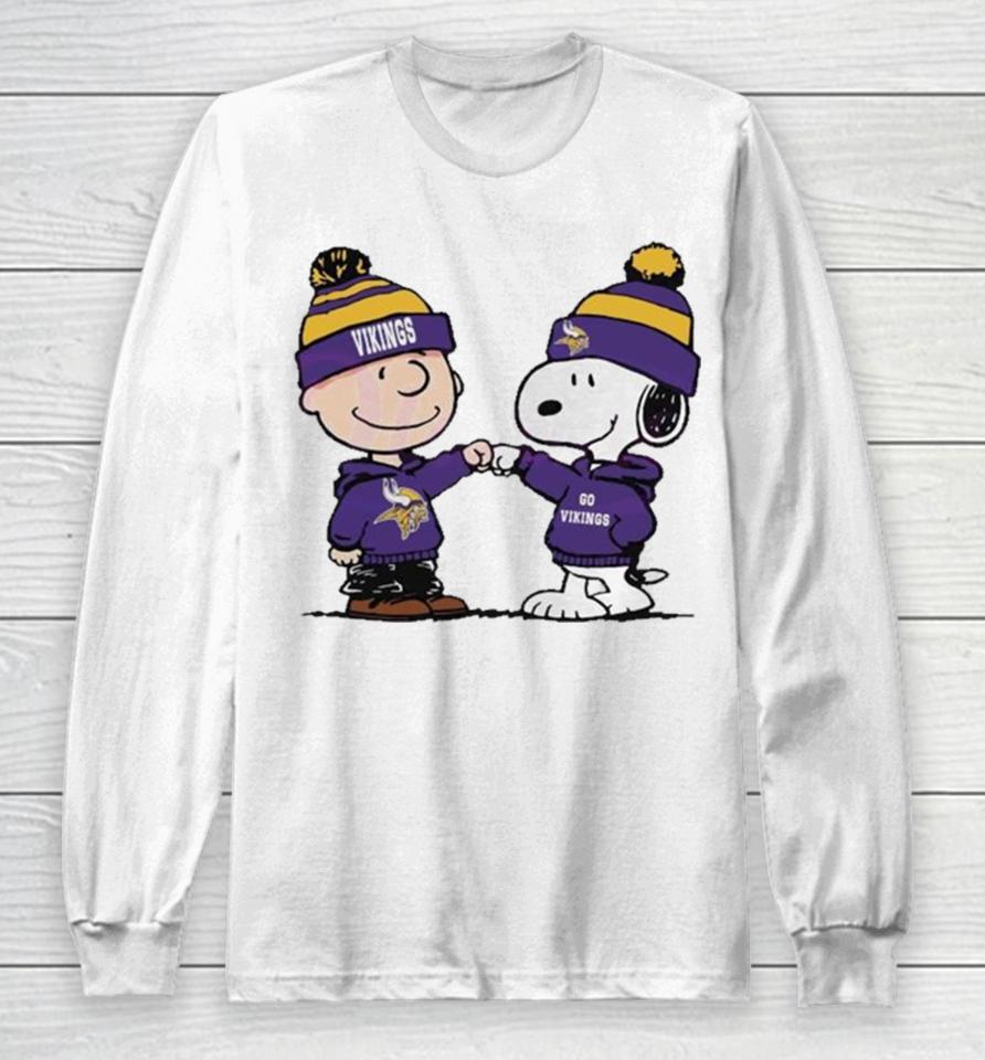 Charlie Brown And Snoopy Nfl Minnesota Vikings Football Go Vikings Cartoon Long Sleeve T-Shirt