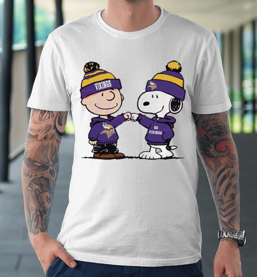 Charlie Brown And Snoopy Nfl Minnesota Vikings Football Go Vikings Cartoon Premium T-Shirt
