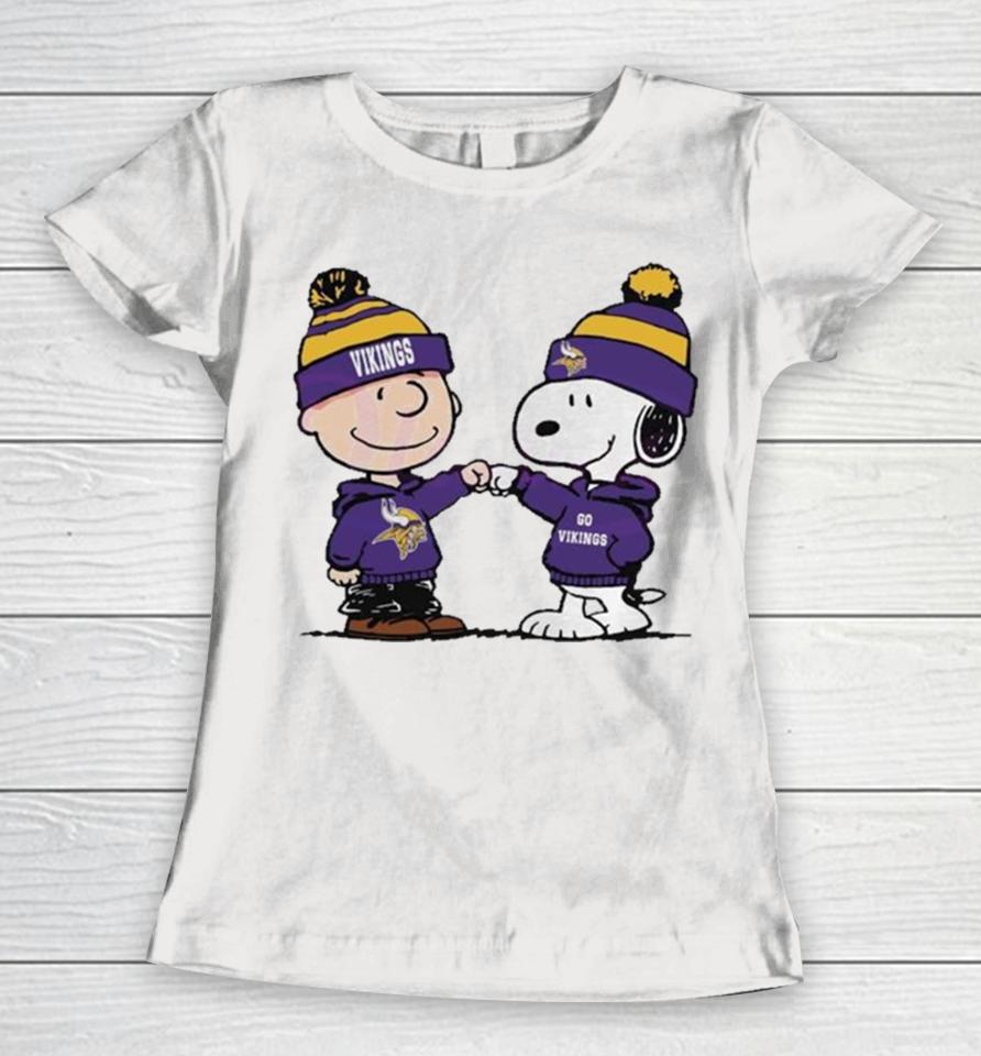 Charlie Brown And Snoopy Nfl Minnesota Vikings Football Go Vikings Cartoon Women T-Shirt