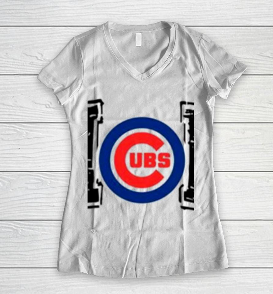 Chicago Cubs Baseball Mom Like A Normal Mom But Louder And Prouder Women V-Neck T-Shirt