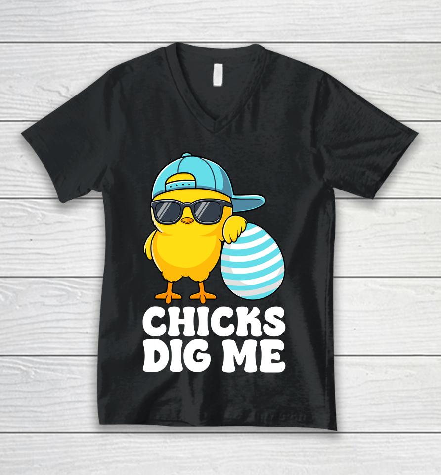 Chicks Dig Me Happy Easter Funny Unisex V-Neck T-Shirt