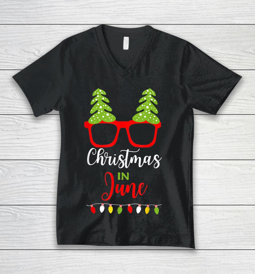 Christmas In June Gift Sunglasses With Christmas Tree Unisex V-Neck T-Shirt