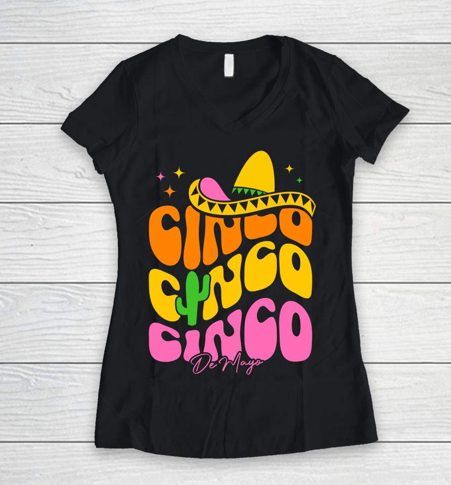 Cinco De Mayo Sombrero For Mexican American Celebrations Women V-Neck T-Shirt