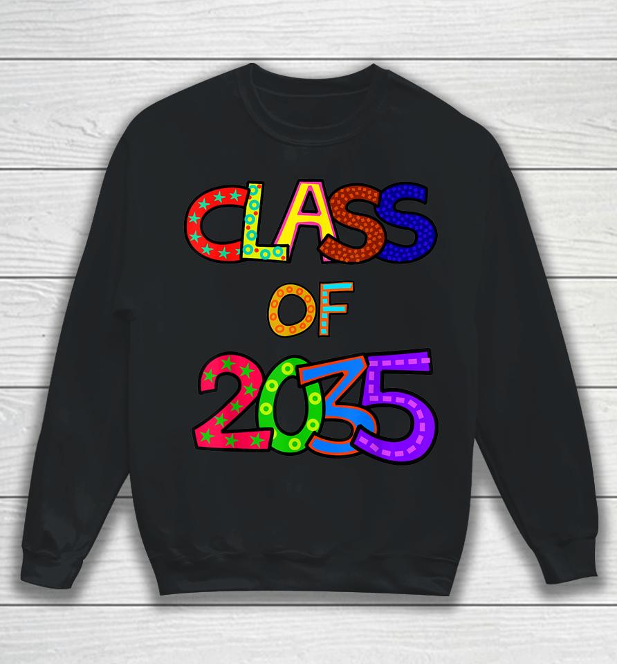 Class Of 2035 Grow With Me Kindergarten Graduation Sweatshirt