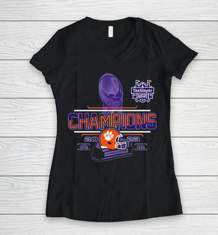 Clemson Tigers 2023 Taxslayer Gator Bowl Champions Finals Score Women V-Neck T-Shirt
