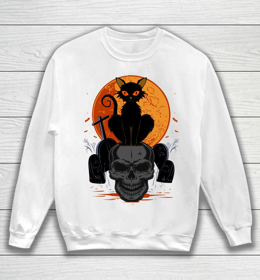 Cute Halloween Gothic Black Cat Standing On Skull Art Sweatshirt