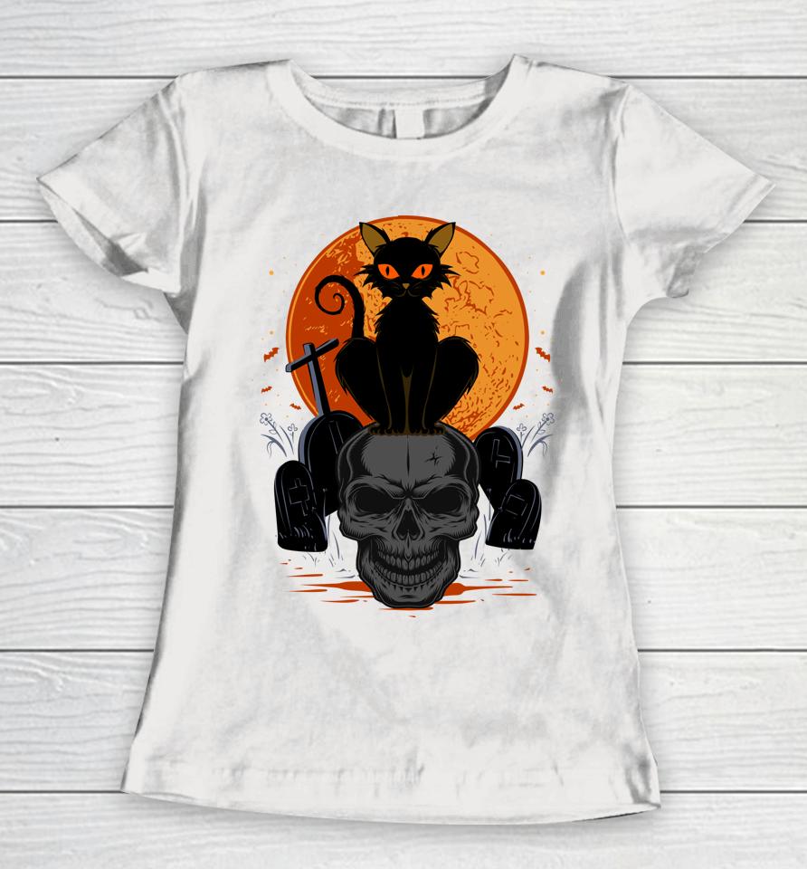 Cute Halloween Gothic Black Cat Standing On Skull Art Women T-Shirt