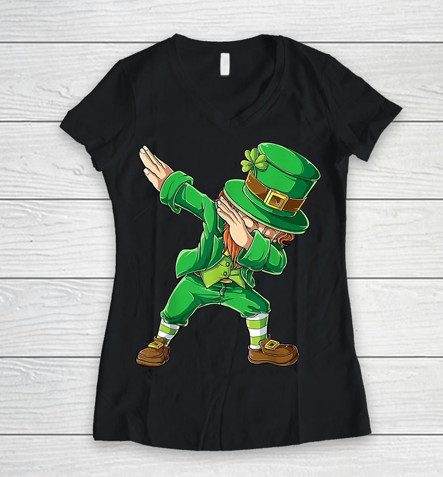 Dabbing Leprechaun St Patricks Day Women V-Neck T-Shirt