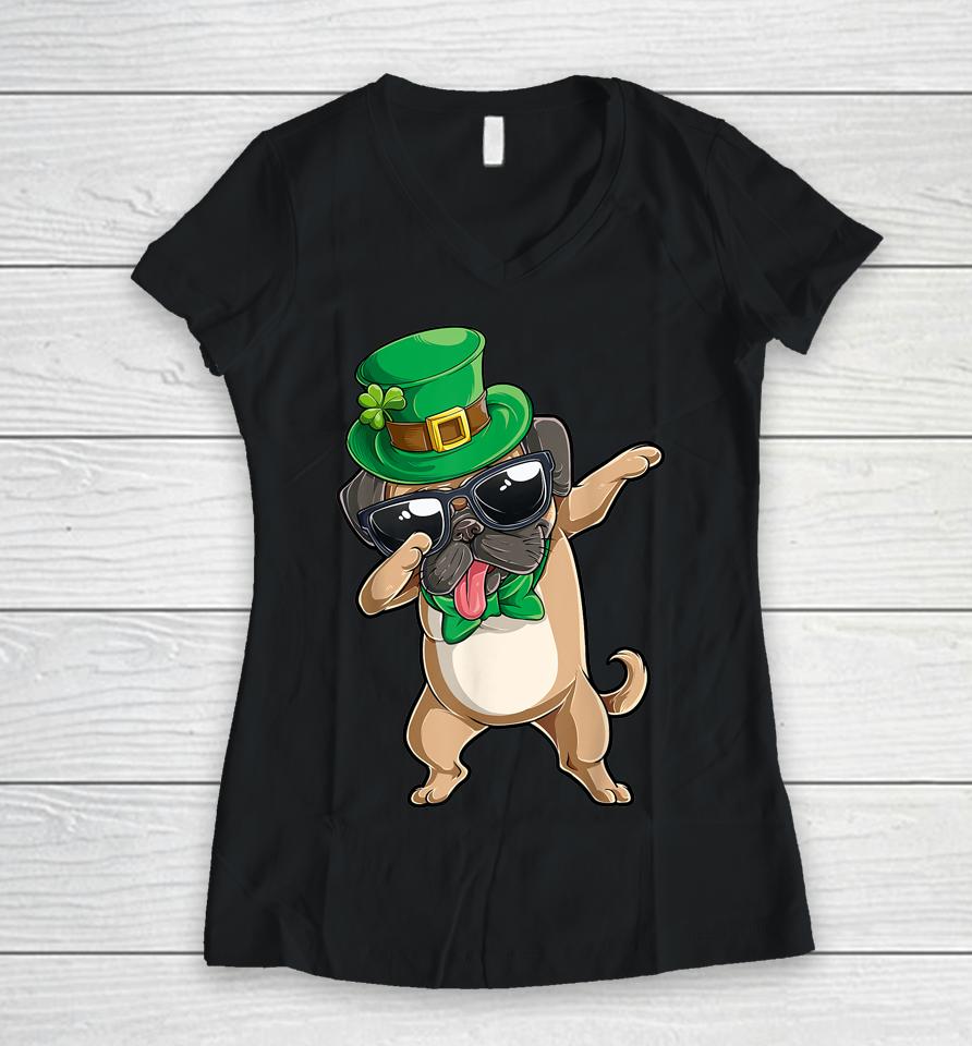 Dabbing Pug St Patrick's Day Boys Kids Leprechaun Dog Lover Women V-Neck T-Shirt