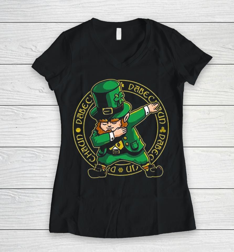 Dabechaun Dabbing Leprechaun St Patrick’s Day Women V-Neck T-Shirt