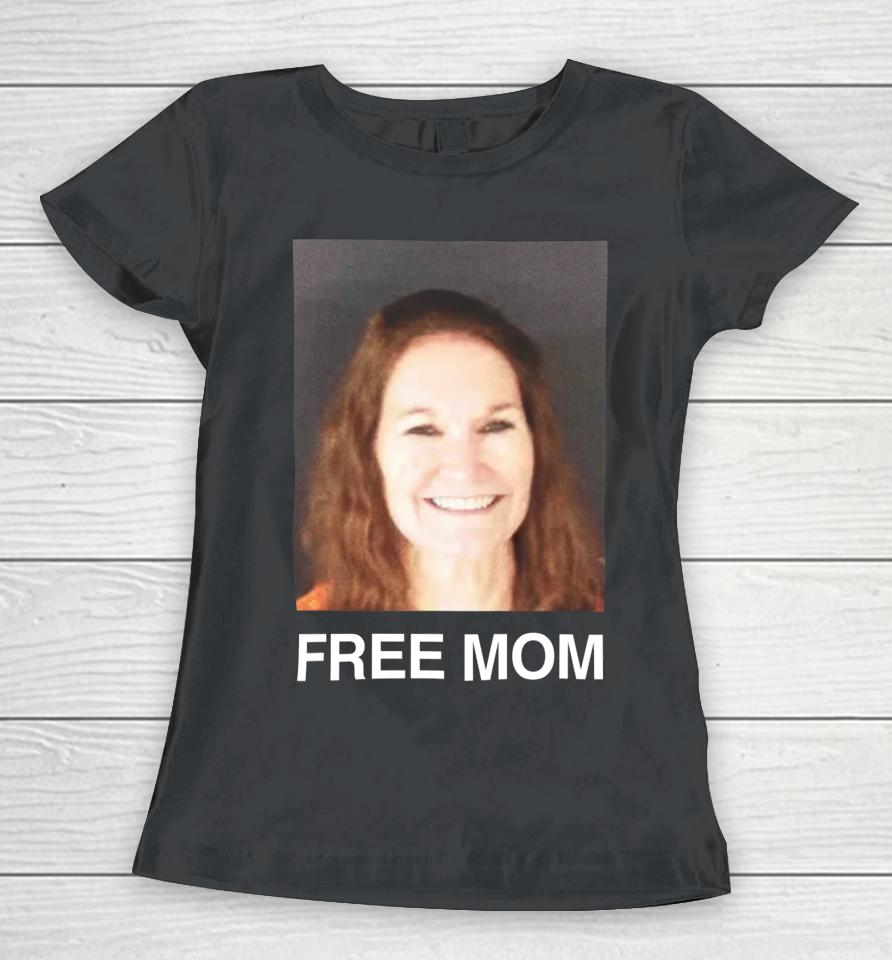 Dannyduncan Free Mom Vintage Women T-Shirt