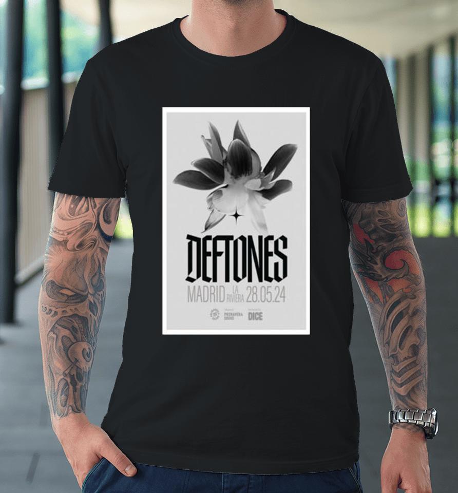 Deftones La Riviera Madrid Spain May 28 2024 Premium T-Shirt