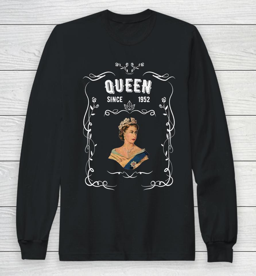 Elizabeth Ii Queen Legend British Crown Platinum Anniversary Long Sleeve T-Shirt