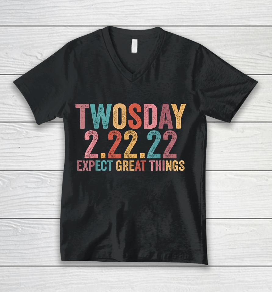 February 2Nd 2022 Souvenir Expect New Things Twosday 2022 Unisex V-Neck T-Shirt