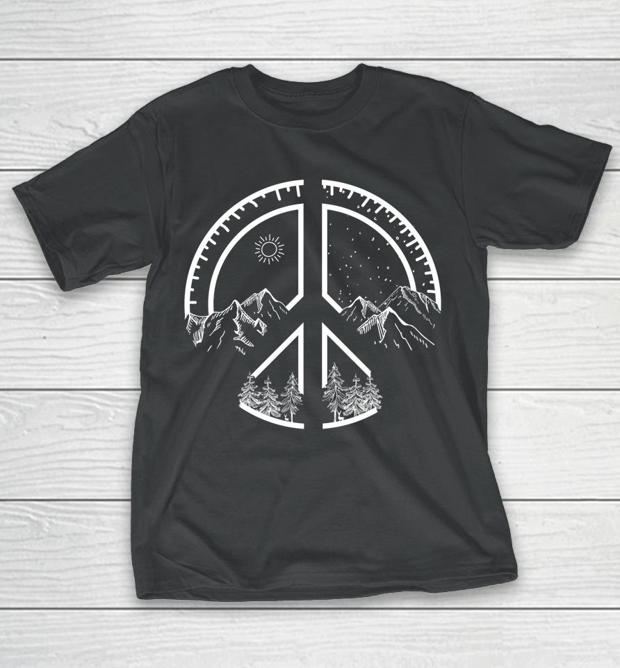 Four Seasons Peace Sign Outdoor Adventure Hippie Retro 60S T-Shirt