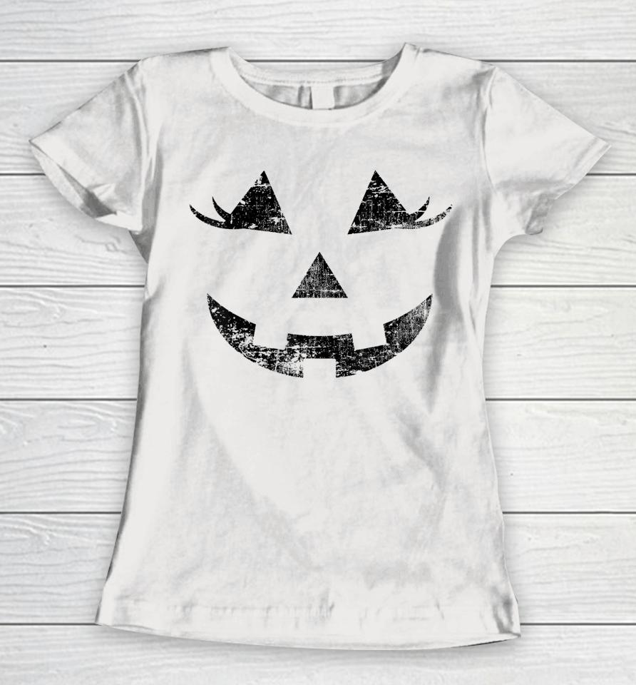 Fun Halloween Jack O Lantern Pumpkin Eyelashes Face Vintage Women T-Shirt