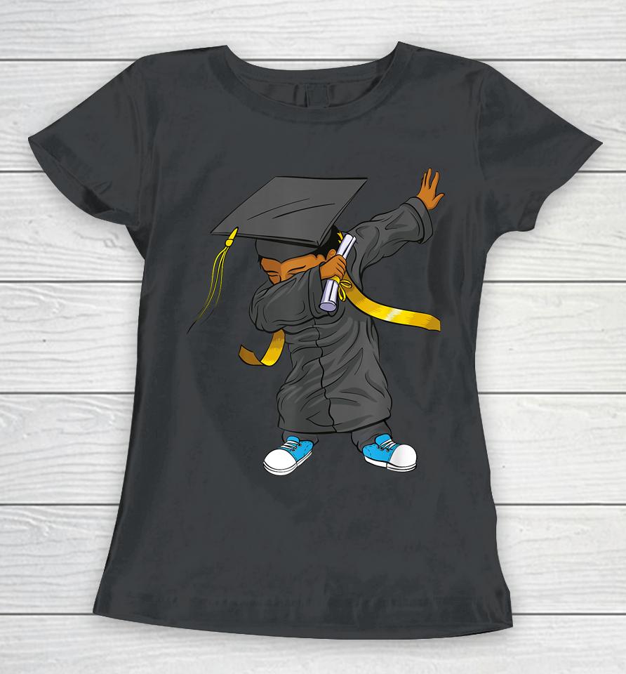 Funny Boys Grad Gifts Dabbing Graduation Class Of 2022 Women T-Shirt