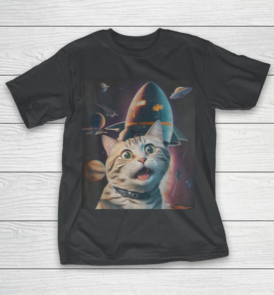 Funny Cat Selfie With Flying Objects In Space Pet Cats Lover T-Shirt